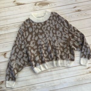 Davi & Dani leopard print dolman sweater